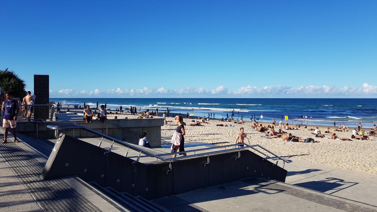 Beach Comber Lejlighed Gold Coast Eksteriør billede